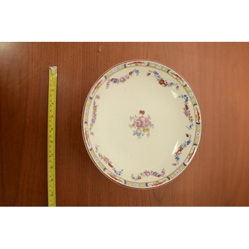 815 - J & G Meakin Floral Cake Stand