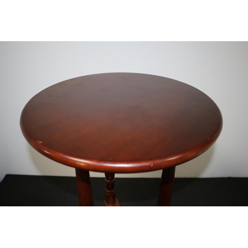 222 - A Dark Brown Repro Side Table