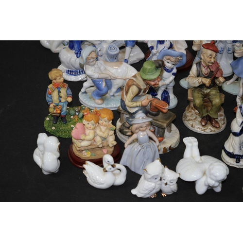 245 - A Very large Selection of Ceramic Figures various sizes