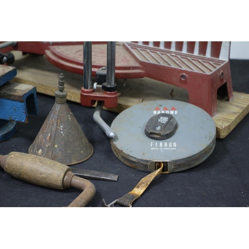 286 - Selection of Vintage Tools Including a Vice, Oil Can and Mitre Saw