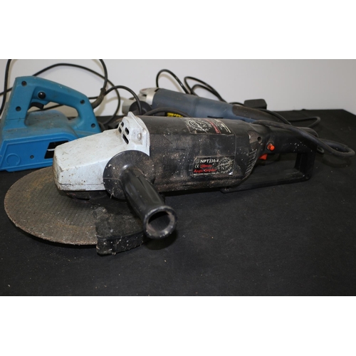 305 - Large Angle Grinder a Small Grinder and Plain Grinders Fully Working