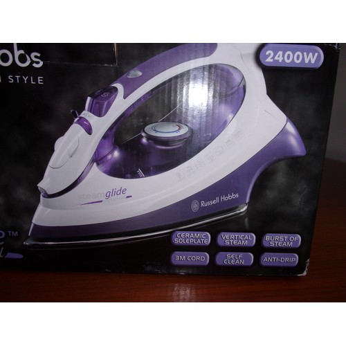 37 - Russell Hobbs Iron in box Working