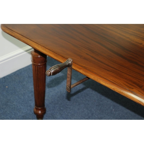 686 - Absolutely Beautiful - Fully Marked - Edwards and Roberts (Gillows) Antique Wind Out Table with 8 Ba... 