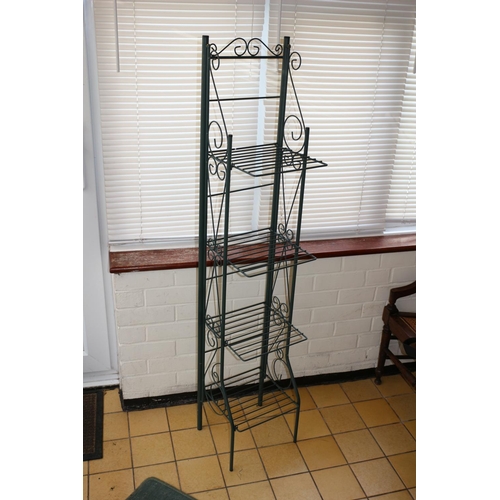 702 - Wire Metal Rack Plant Stand