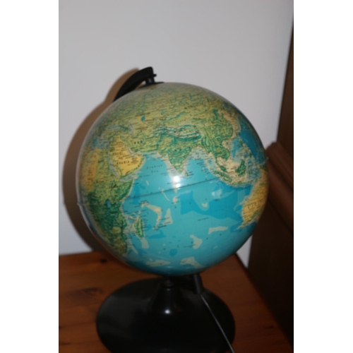 710 - Globe Light approx. 18inches tall, Working