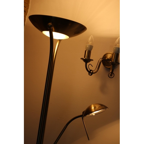 727 - Brass Floor Light with Reading Lamp Working