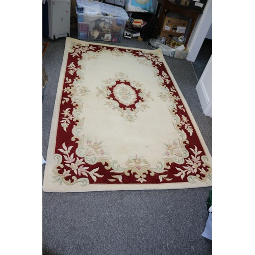 1001 - Large Indian Rug, Nicely Patterned