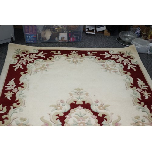 1001 - Large Indian Rug, Nicely Patterned