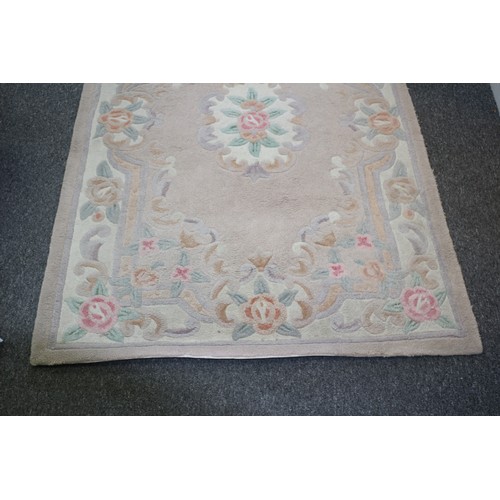 1002 - Nice Patterned Rug