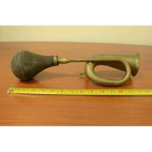 43 - Vintage Brass Car Horn