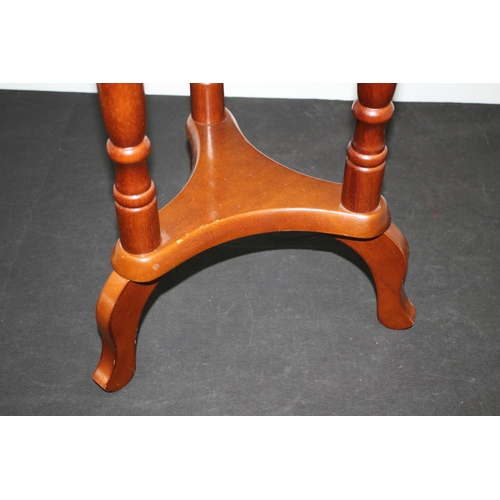 256 - A Dark Brown Repro Side Table