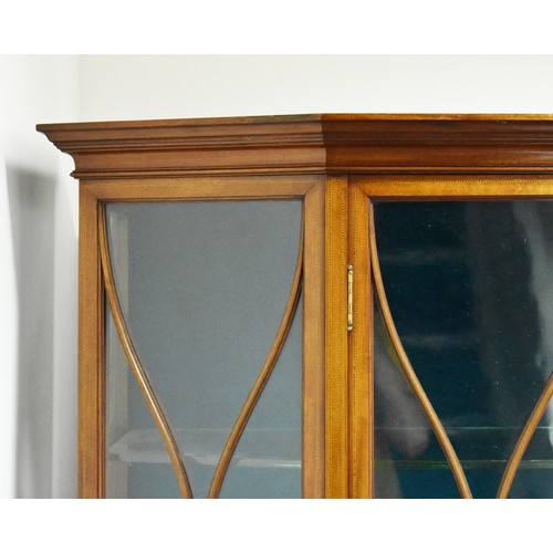 450 - A Delightful Large and Heavy Period Bow Fronted Display Cabinet Featuring Intricately Inlaid Banding... 