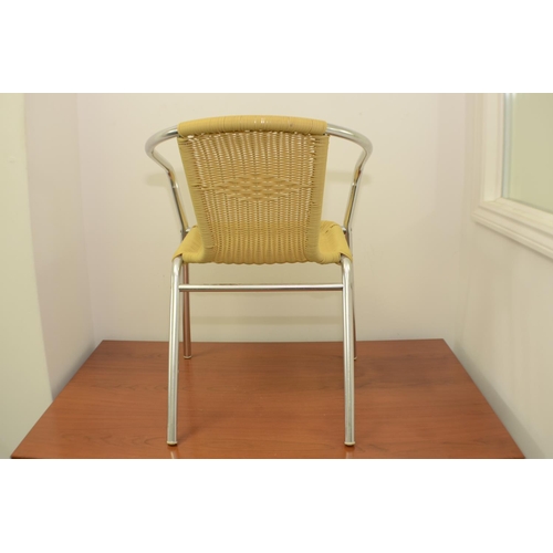 522 - Plastic Seat Bistro Chair 
74x55x56cm