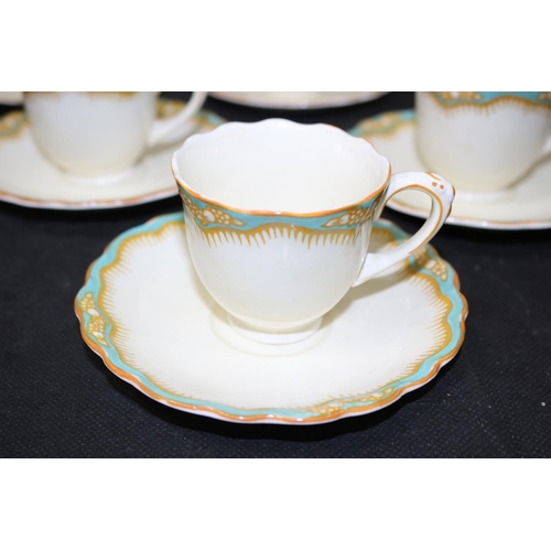 12 - Crown ducal vintage Coffee set