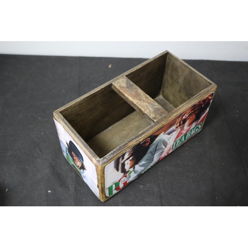 45 - Solid Wood Milk Carrier with PG Tips Decoration 30x16 cm