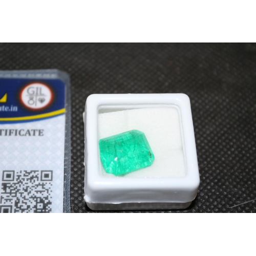 39 - Synthetic Emerald Green 11.37ct