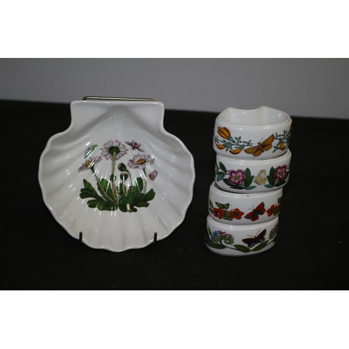 532 - Set of 4 Portmeirion  Napkin Rings and a Shell Dish