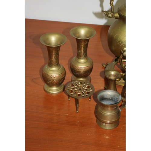 70 - A Selection of Brass Items