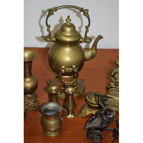 70 - A Selection of Brass Items