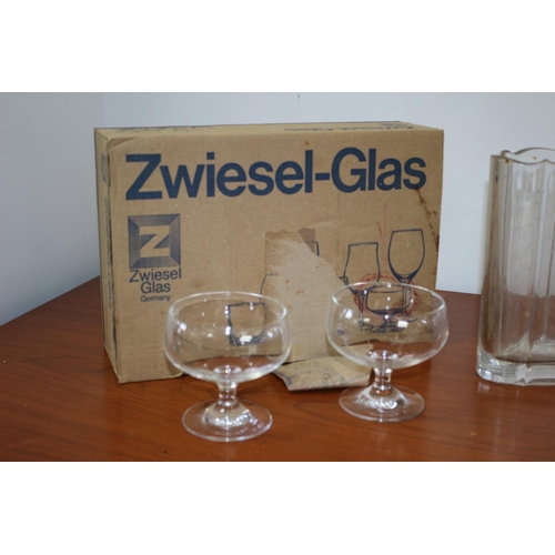 95 - A Boxed Set Of 6 Zwiesel Glasses, 2 Decanters and 8 Vases