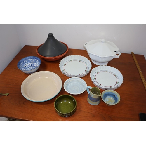 98 - Interesting Lot Containing Le Creuset Pie Dish, 2 French Flan Dishes, Turkish Tureen, Soup Bowls and... 