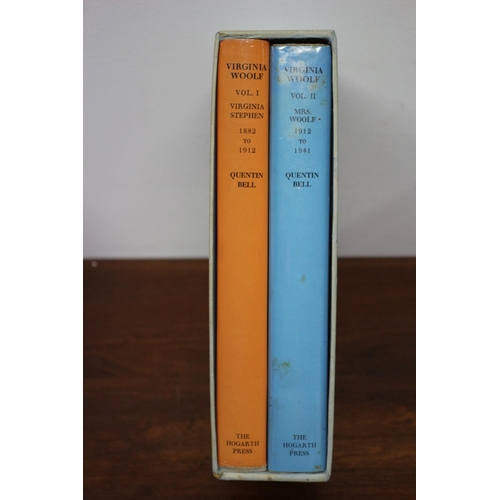 118 - The Hogarth Press - Virginia Woolf Volume. 1 plus 2 - Q. Bell