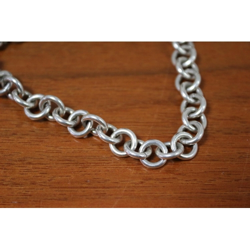 525 - Silver 925 mark on chain bracelet with heart and key