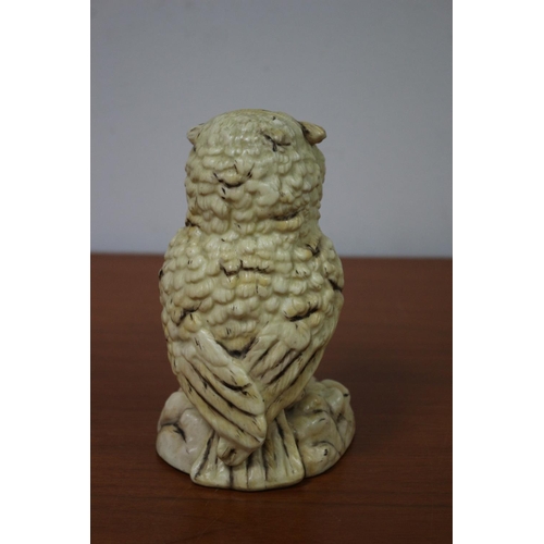 533 - Vintage ceramic owl with glass eyes