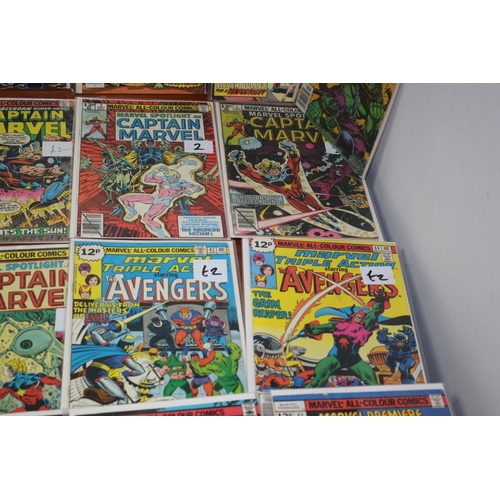 547 - A collection of 30 1970's Marvel Comics, all boarded and bagged. Good condition