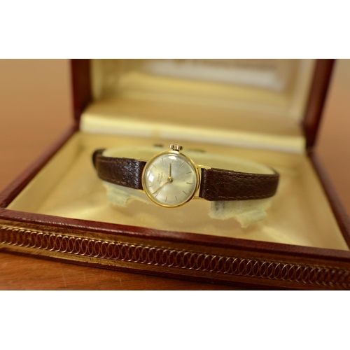 127 - 14ct Gold Girard-Perregaux Vintage Lady's wristwatch silvered dial, gilt batons, 17 jewel movement, ... 