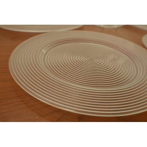 167 - 5 x Glass Dinner plates 33cm Diameter