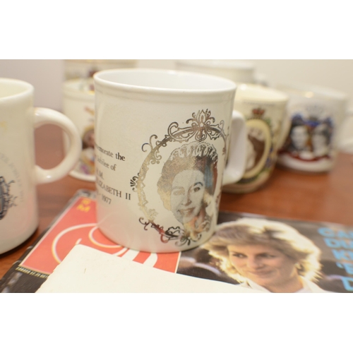 391 - A large collection of Royal Memorabilia including cups, cards, magazines and newspapers.