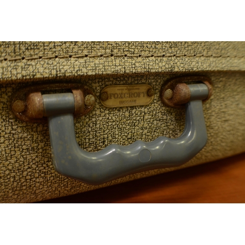 416 - Vintage suitcase by Foxcroft 71x45