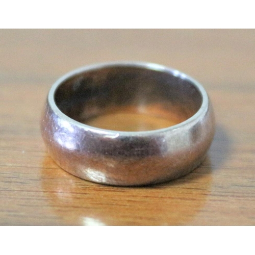 253 - Presented as a Gold Wedding Ring