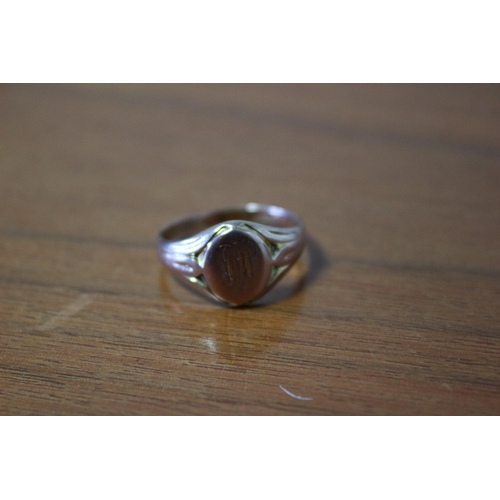 254 - Presented as a 9k Hallmarked Ring