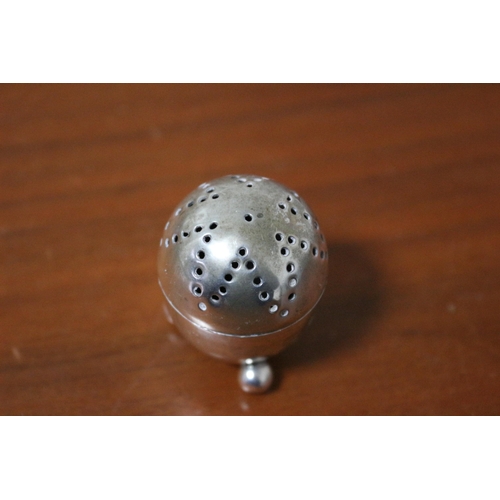 120 - Mid Century Sheffield Silver Hallmarked Possibly Nutmeg Grater or Pepper Shaker - 22.9g