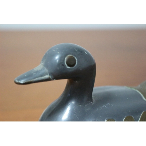 145 - Aged Pewter Duck Pot with Brass Inlay - 10 x 13cm