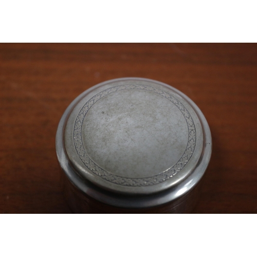 181 - Silver 800 Pill Box - Engraved Lid - 33.6g