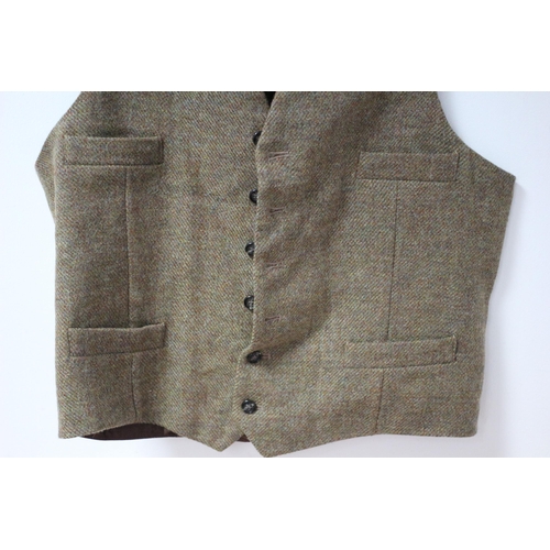 190 - New Cock & Bull Tweed Collection Bespoke Waistcoat - RRP £210 - Size 38UK