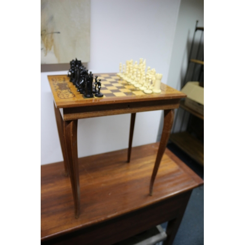 96 - Very Nice Working Musical Italian Table with Chess Board On Top - Contains a Composite Chess Set