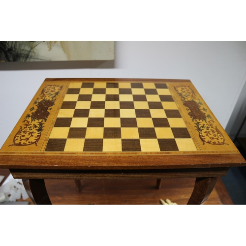 96 - Very Nice Working Musical Italian Table with Chess Board On Top - Contains a Composite Chess Set