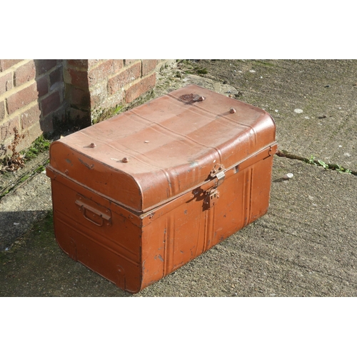 258 - Vintage Metal Trunk - 55-38-36cm