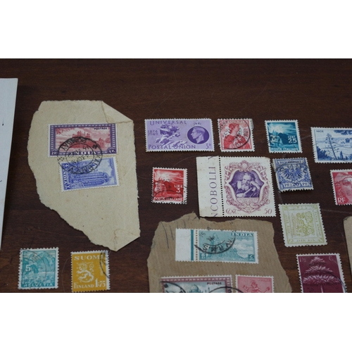 315 - Very Nice Envelope, Dated 1950's, Which Has a First Day Cover Stamps on The Front plus a Collection ... 