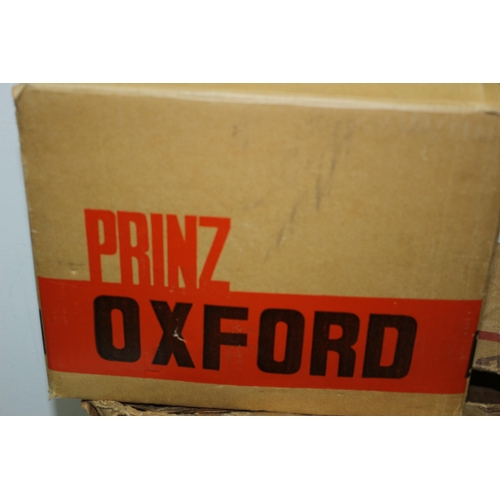 319 - Vintage Plank - Noris 8 Projector plus Prinz Oxford 8mm Movie Editor - Both in Original Boxes