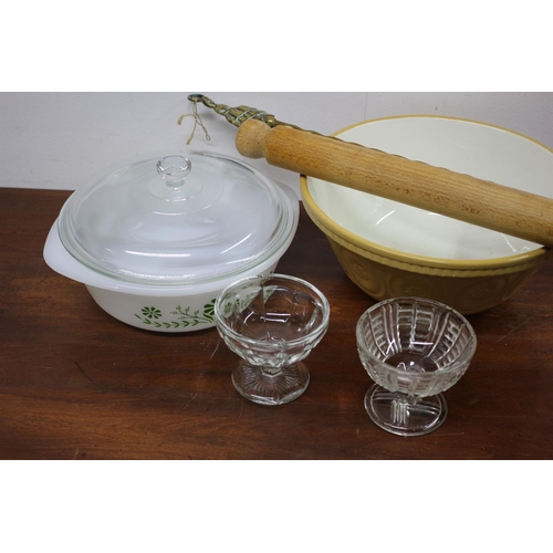 325 - Kitchenalia Lot including a TG Green Style Bowl, Vintage Glass Casserole Dish and More