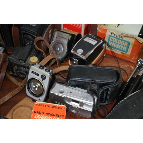 326 - Very Interesting Large Collection of Vintage Cameras and Metering Equipment - Including Names Ross E... 