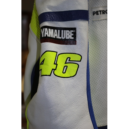 337 - What a Fantastic Item - Valentino Rossi, (Moto GP), Replica All Leather Fiat Full Bike Suit with Cor... 