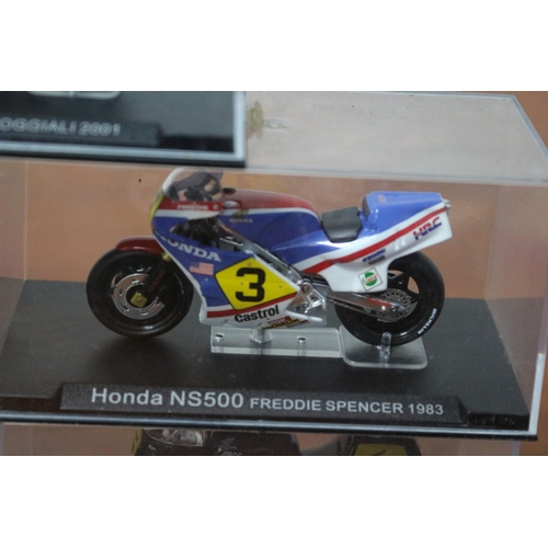 340 - 9 x Die Cast Boxed Models of Famous Motorcycles Ridden by Famous Riders - Over £90 Worth