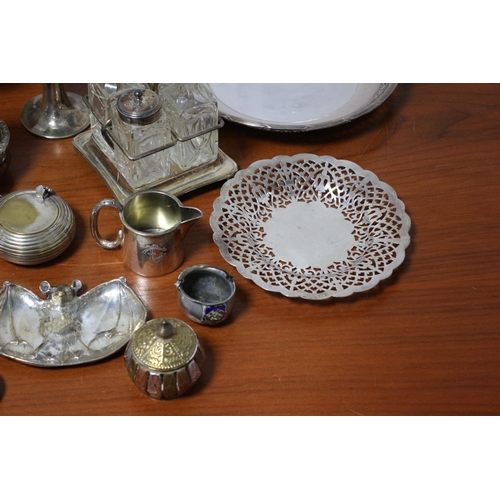 374 - A Good Sized Selection of Plate Ware, EPNS, Copper and Brass Items