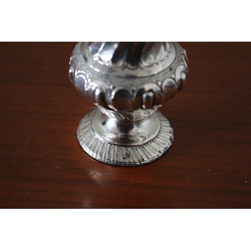 53 - Good Quality and Weight Silver Hallmarked Sugar Shaker - 57.8g